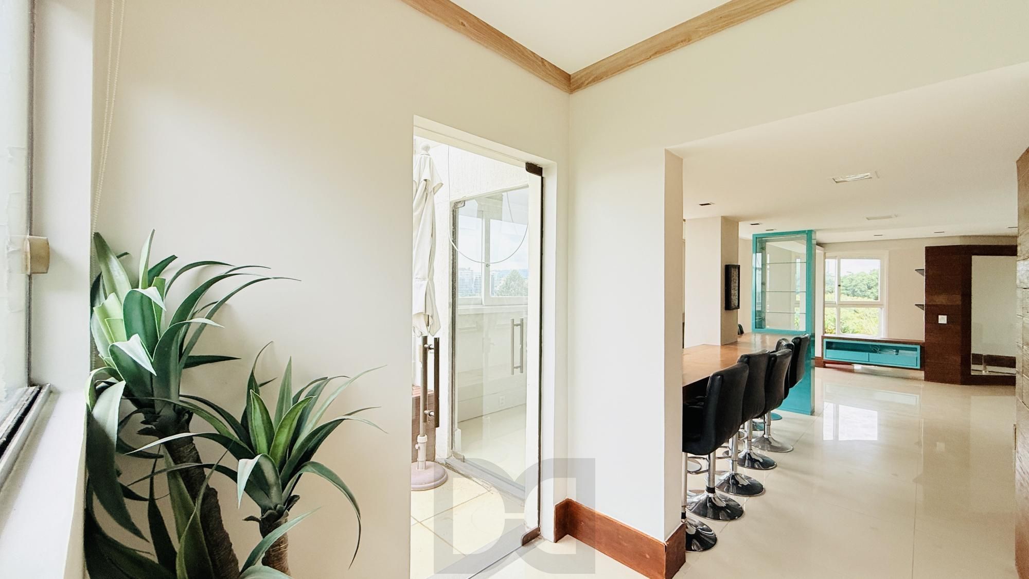 Cobertura Duplex de 318m com Piscina Privativa, Energia Solar e Vista Panorâmica — foto 7