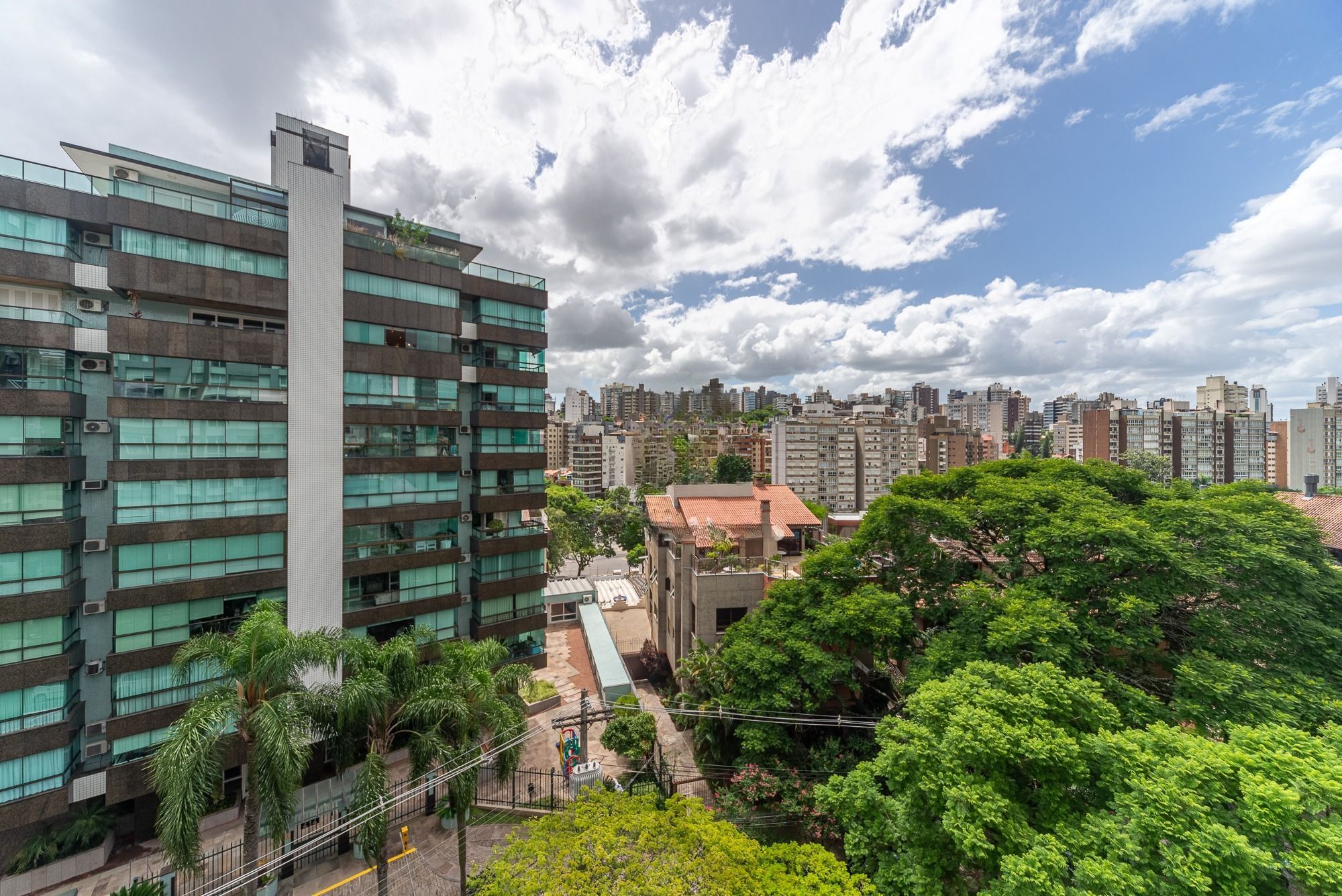 Apartamento Duplex Semimobiliado com 2 Suítes no Petrópolis — foto 4