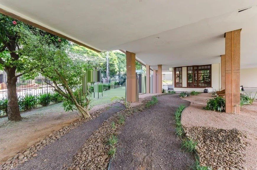 Vende-se luxuoso apartamento 4 quartos com 4 suítes, 2 vagas coberta, dependência completa, próximo da Encol - 306m² - Auxiliadora — foto 7