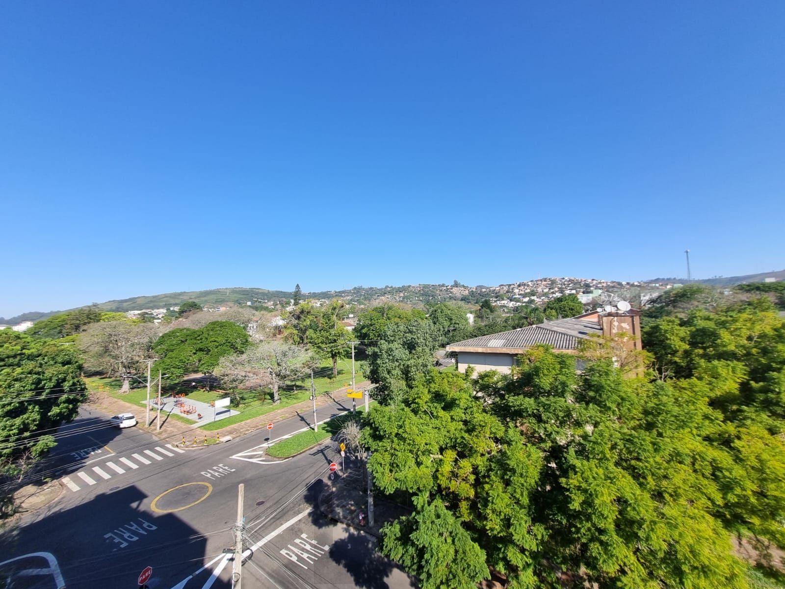 Apartamento de 2 dormitórios no bairro Partenon. — foto 23