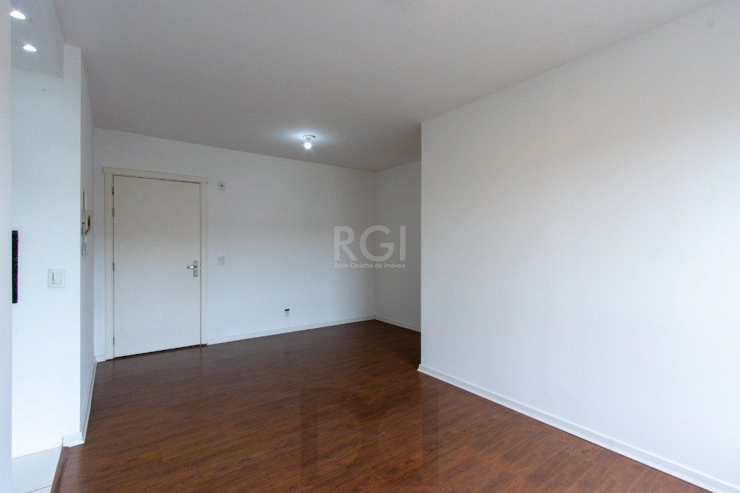 Apartamento para Venda - 69.64m², 2 dormitórios, sendo 1 suites, 1 vaga - Tristeza — foto 11