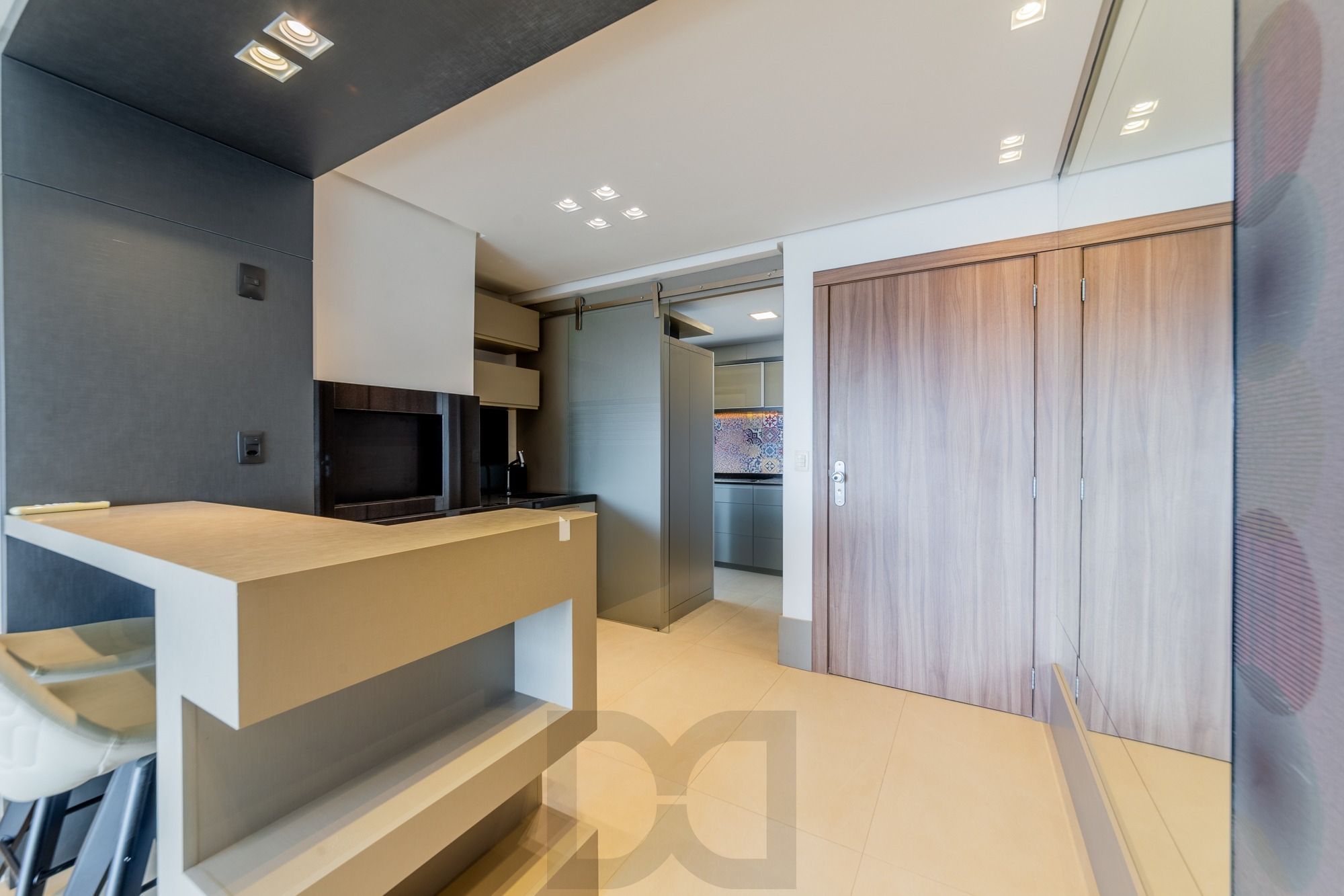Apartamento semimobiliado, com 94m privativos, 2 suites e 3 vagas de garagem — foto 5