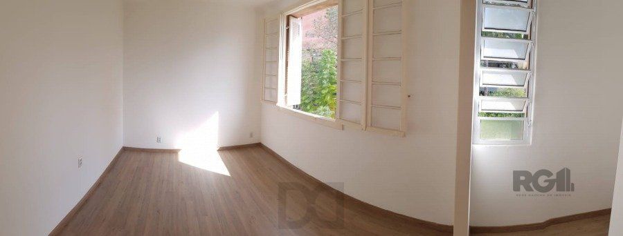 VENDA APARTAMENTO 2 DORMITÓRIOS, MENINO DEUS, REFORMADO,  BAIXA TAXA CONDOMINIAL, ENSOLARADO — foto 10