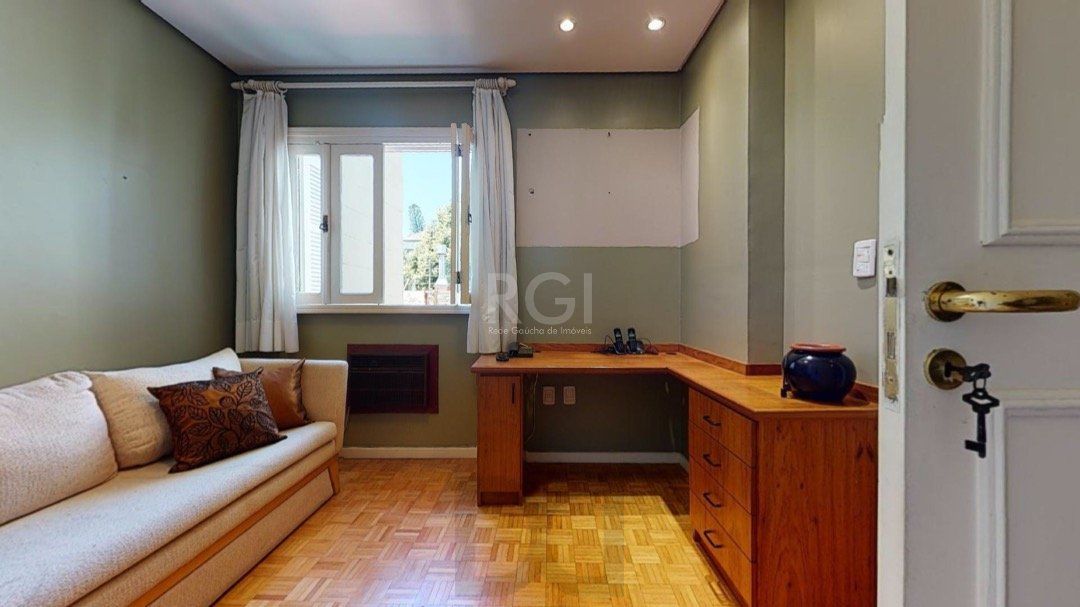 Casa para Venda - 130m², 3 dormitórios, sendo 1 suites, Cidade Baixa — foto 11