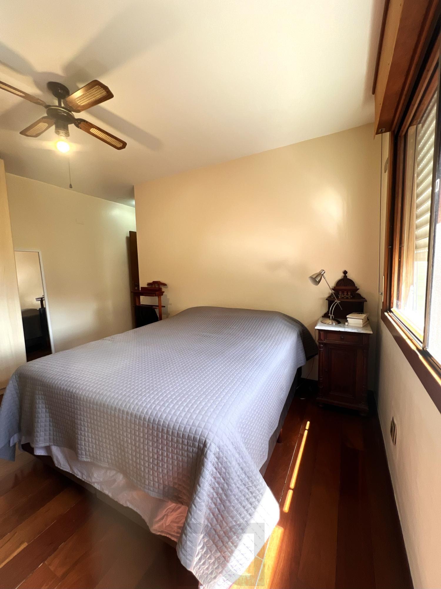 Apartamento com 3 dormitórios, sendo 1 suíte, lareira e 2 vagas no Menino Deus — foto 24