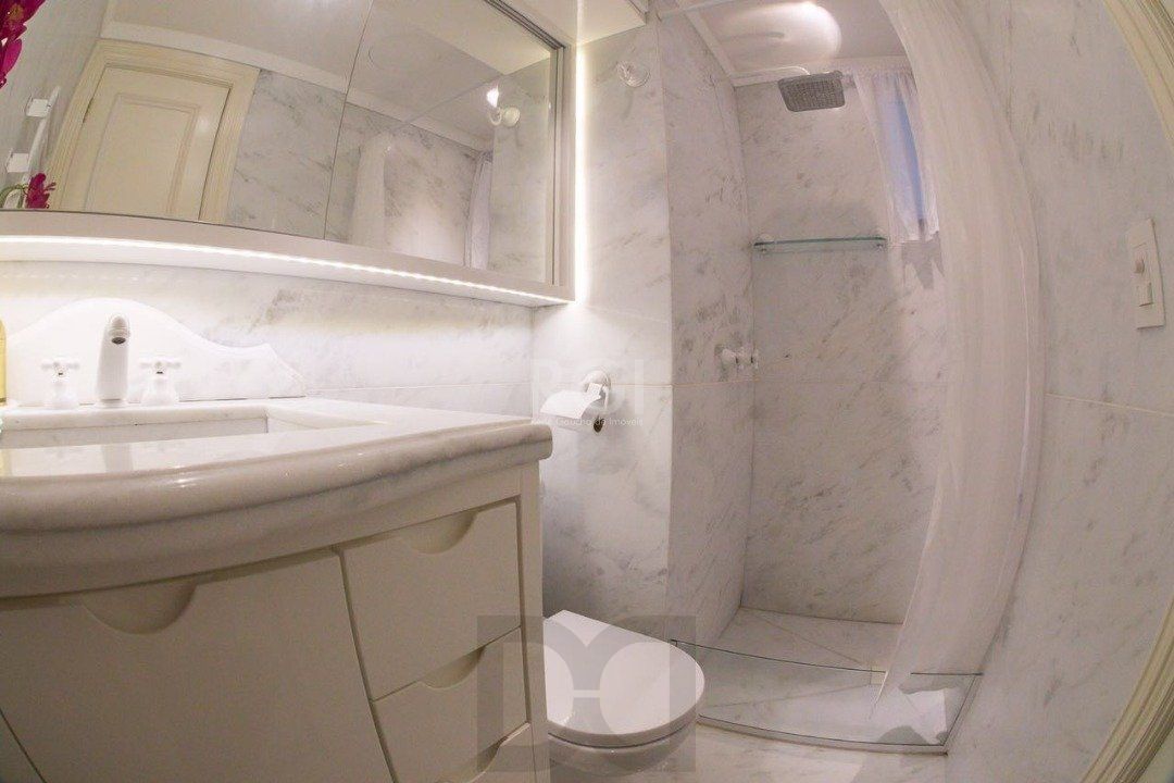 Apartamento para Venda - 80.3m², 3 dormitórios, sendo 1 suites, 2 vagas - Menino Deus — foto 5