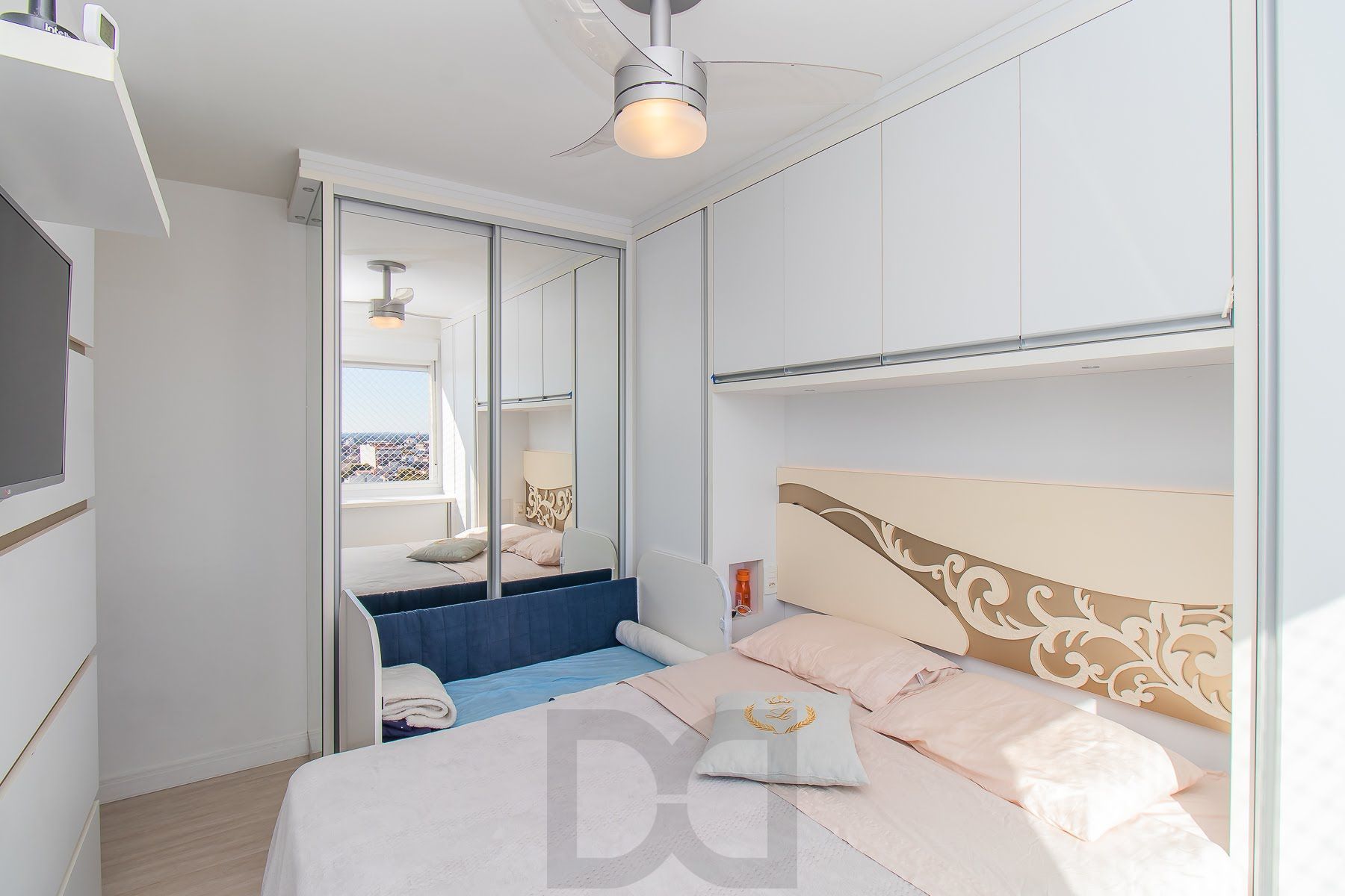 Apartamento 2 Dormitórios São João — foto 14