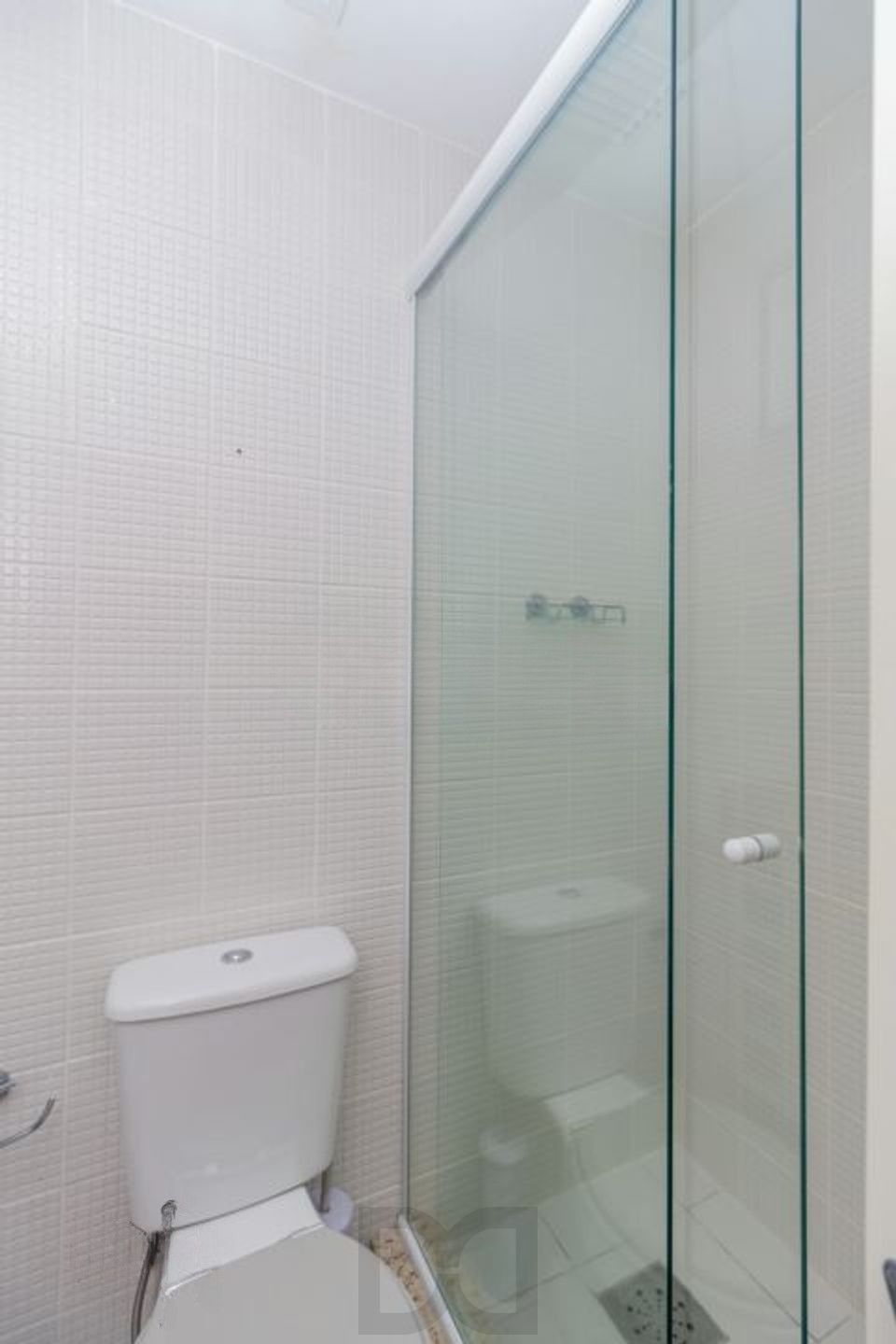 Apartamento 2 Dormitórios com Elevador e 2 Vagas à Venda no Jardim Botânico — foto 18