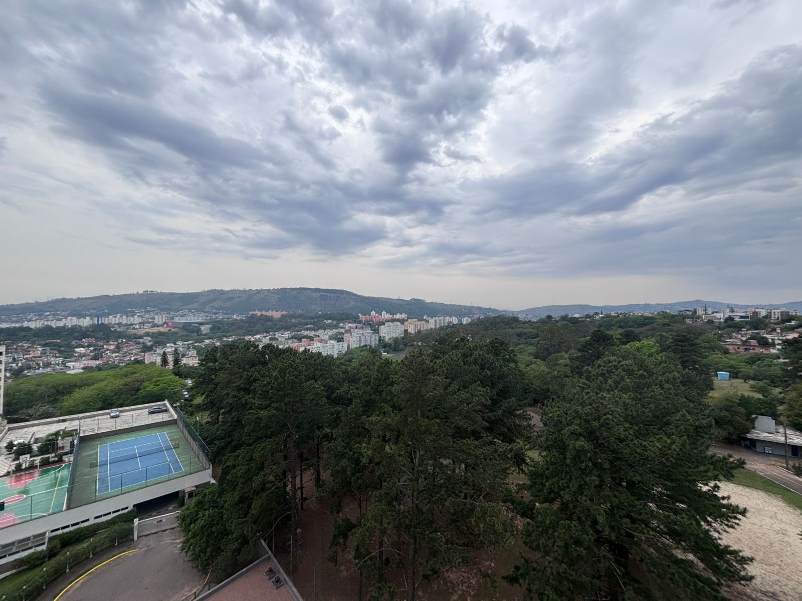 Apartamento de 2 quartos, suíte, elevador e 1vaga no bairro Jardim Sabará — foto 56