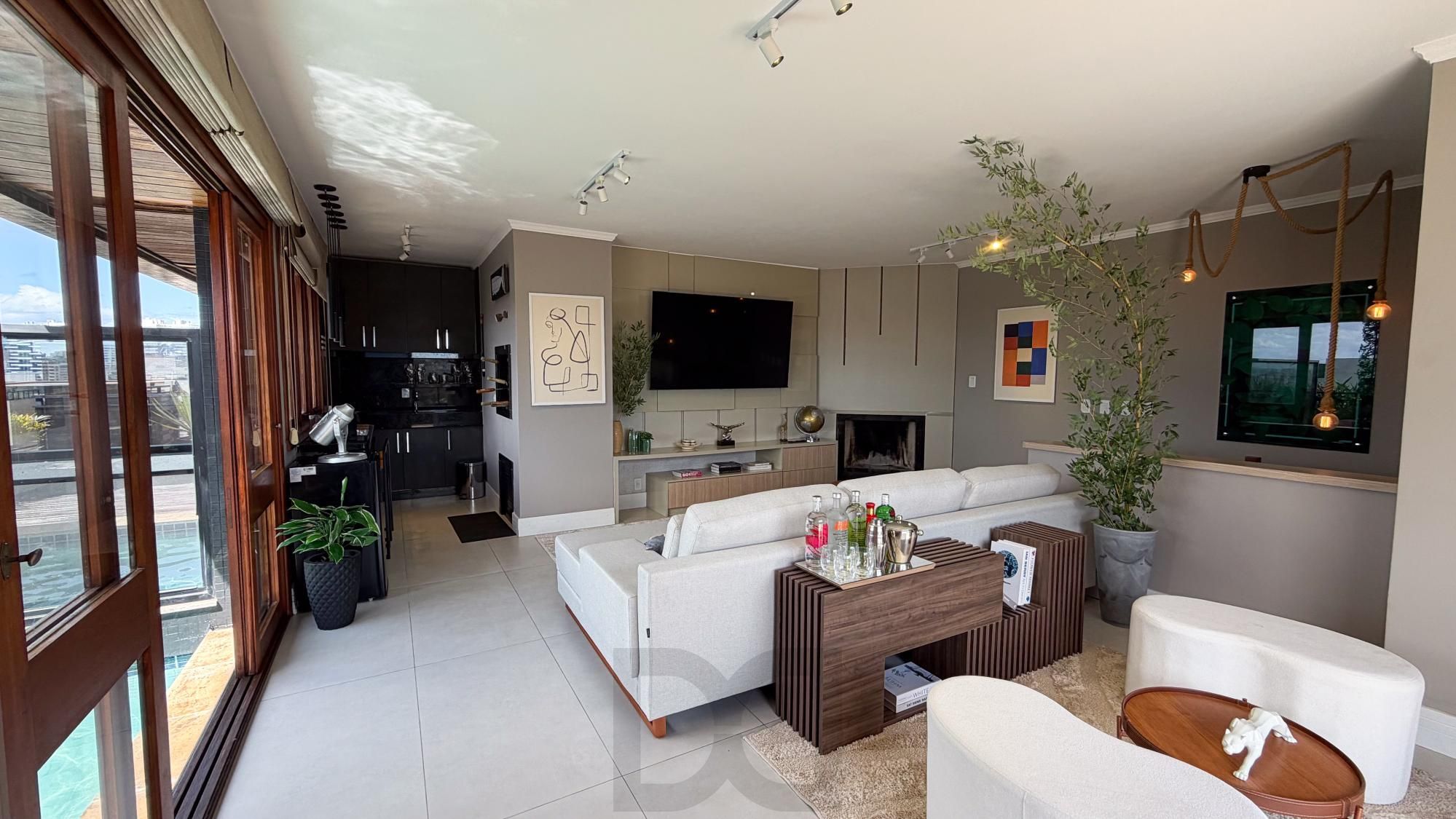 Vende-se linda cobertura com 3 quartos (1 suíte), 209m², 2 vagas e piscina – Três Figueiras — foto 7