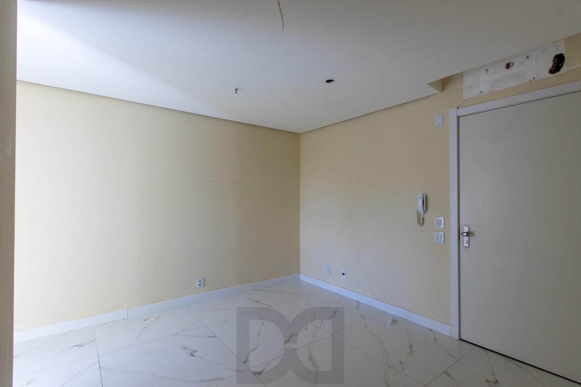 Sala comercial à venda no Bairro Cristal, com 37m² de área privativa, 1 vaga — foto 7