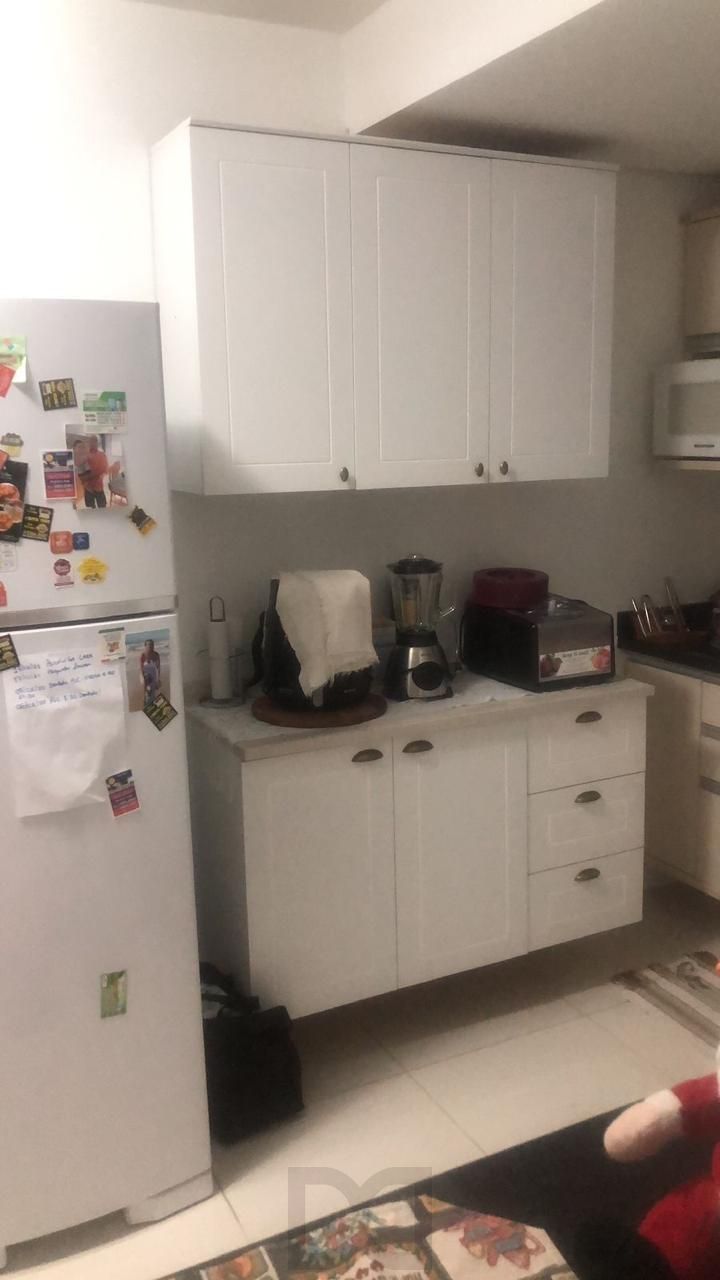 Sobrado Aconchegante em condomínio no Jardim Carvalho — foto 1