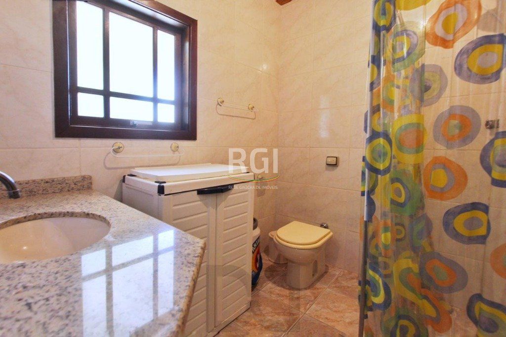Casa para Venda - 260m², 5 dormitórios, sendo 2 suites, 4 vagas - Teresópolis — foto 30