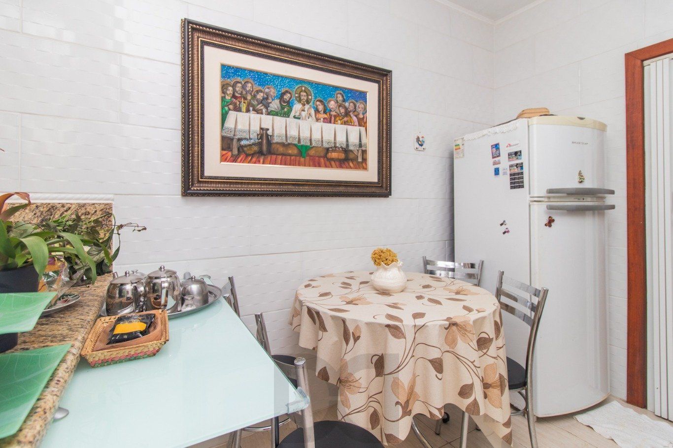 Apartamento 2 Quartos com Suíte e Pátio no Menino Deus — foto 18