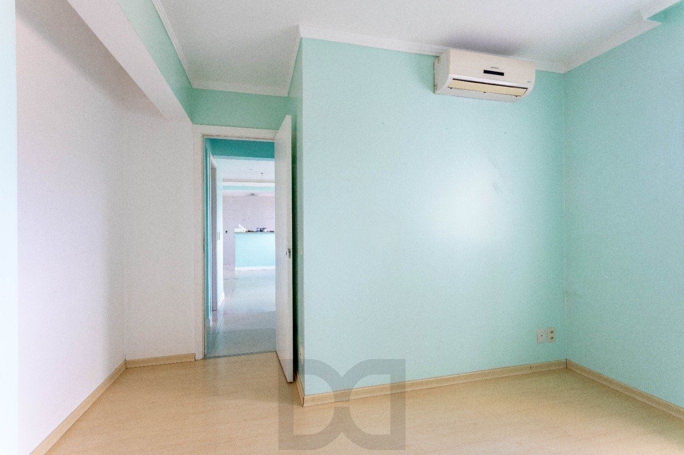 Apartamento de 3 quartos, 1 vaga e elevador no Bairro Vila Ipiranga. — foto 18