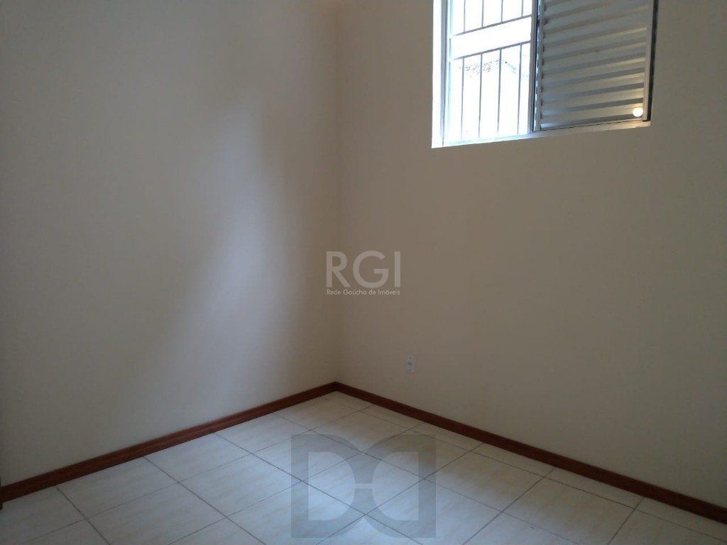 Apartamento de 4 dormitórios, sendo 2 suites, no bairro Petrópolis DESOCUPADO — foto 14