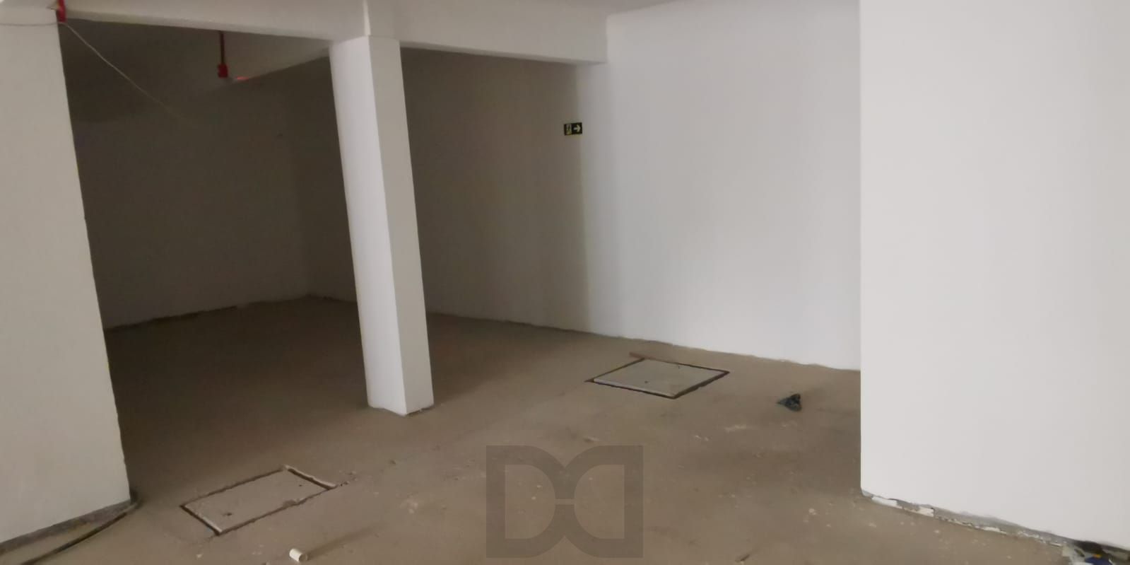 Vende loja ,com mezanino 180m², 2 banheiros — foto 26