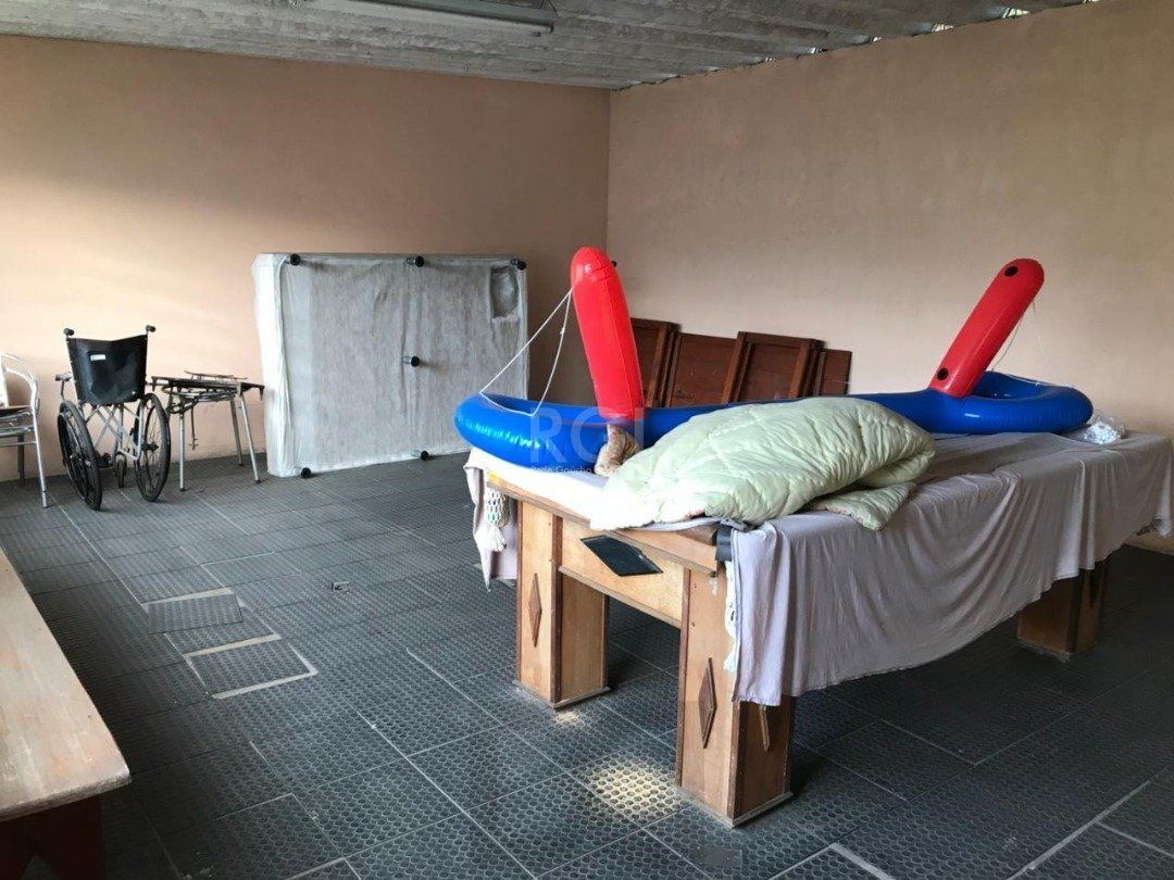 Casa residencial/comercial, com 350m² privativos, 4 quartos, 5 vagas de garagem - Bairro Tristeza — foto 15