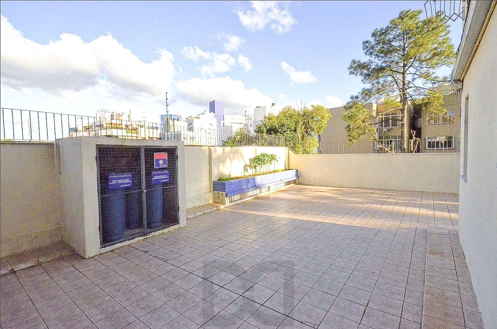 Edifício Anne Franke Apartamento com 3 Dormitórios no bairro Petrópolis — foto 32