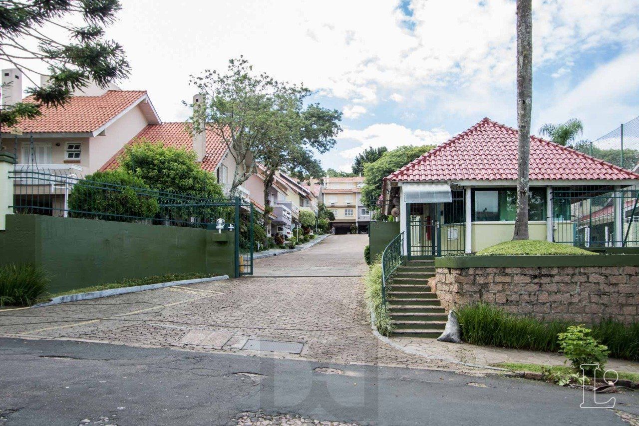 Casa em Condomínio 4 quartos (1 suite), 4 vagas - Bairro Tristeza — foto 1