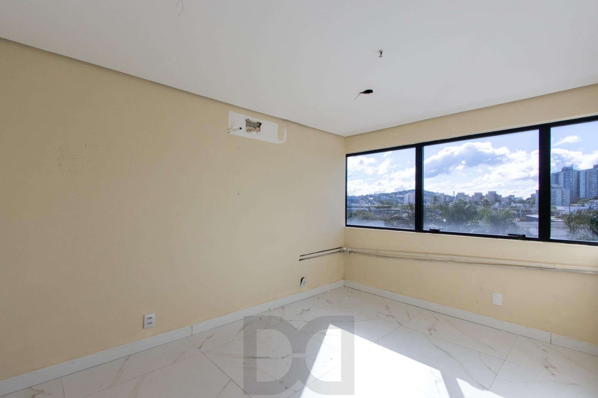 Sala comercial à venda no Bairro Cristal, com 37m² de área privativa, 1 vaga — foto 13