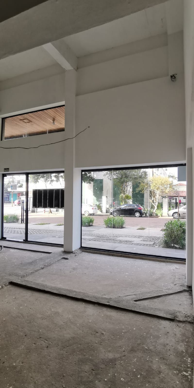 Vende loja ,com mezanino 180m², 2 banheiros — foto 4