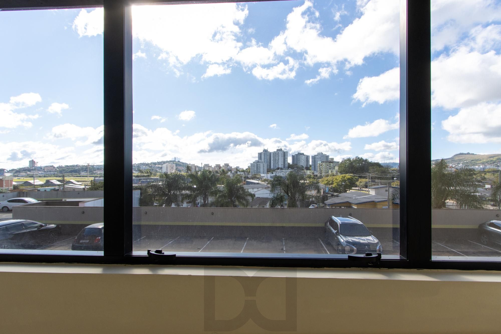 Sala comercial à venda no Bairro Cristal, com 37m² de área privativa, 1 vaga — foto 14