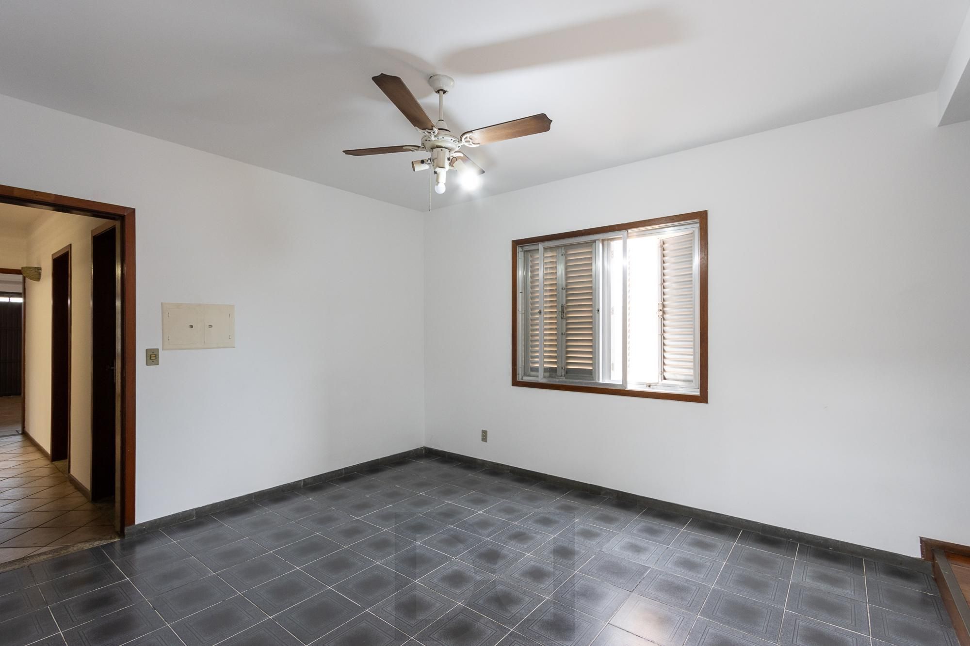 CASA RESIDENCIAL 04 DORMITÓRIOS | CAVALHADA — foto 22
