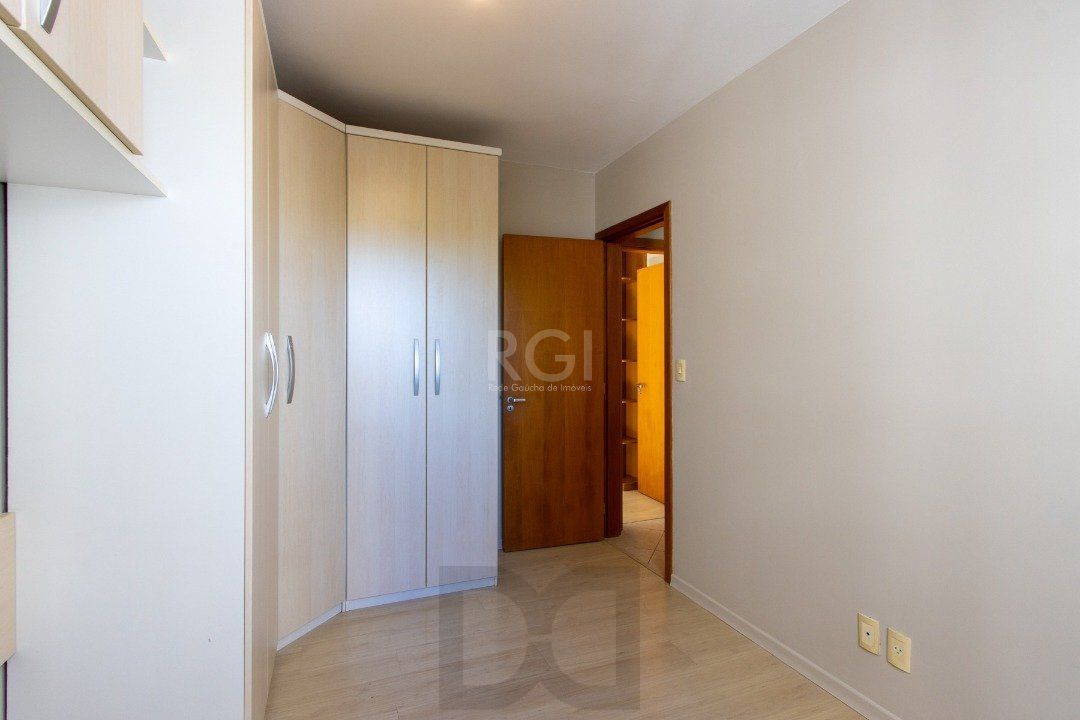 APARTAMENTO DE 3 DORMITÓRIOS EM CONDOMÍNIO FECHADO NA CAVALHADA — foto 20
