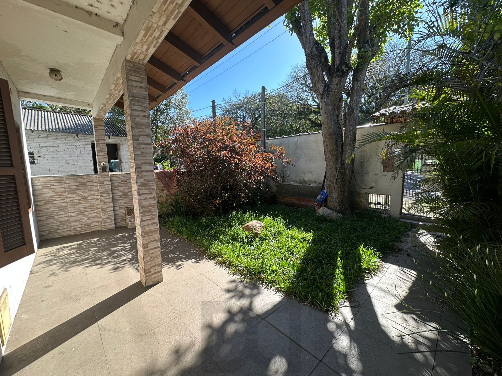 Casa à Venda no Bairro Cascata – 3 Dormitórios, Suíte, Piscina e Área de Lazer — foto 3