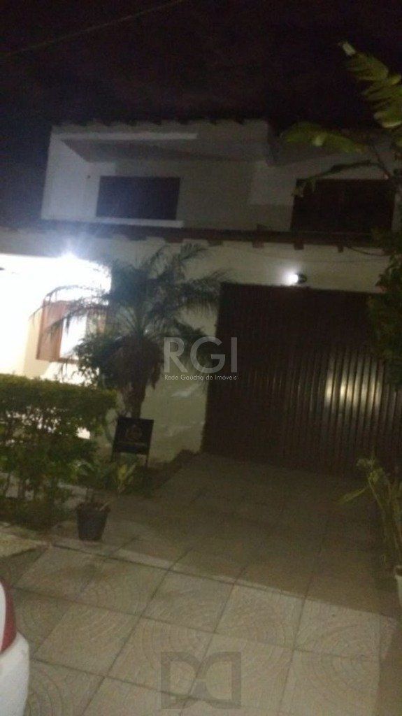 Casa Condominio para Venda - 170m², 3 dormitórios, sendo 1 suites, 2 vagas - Vila Nova — foto 1