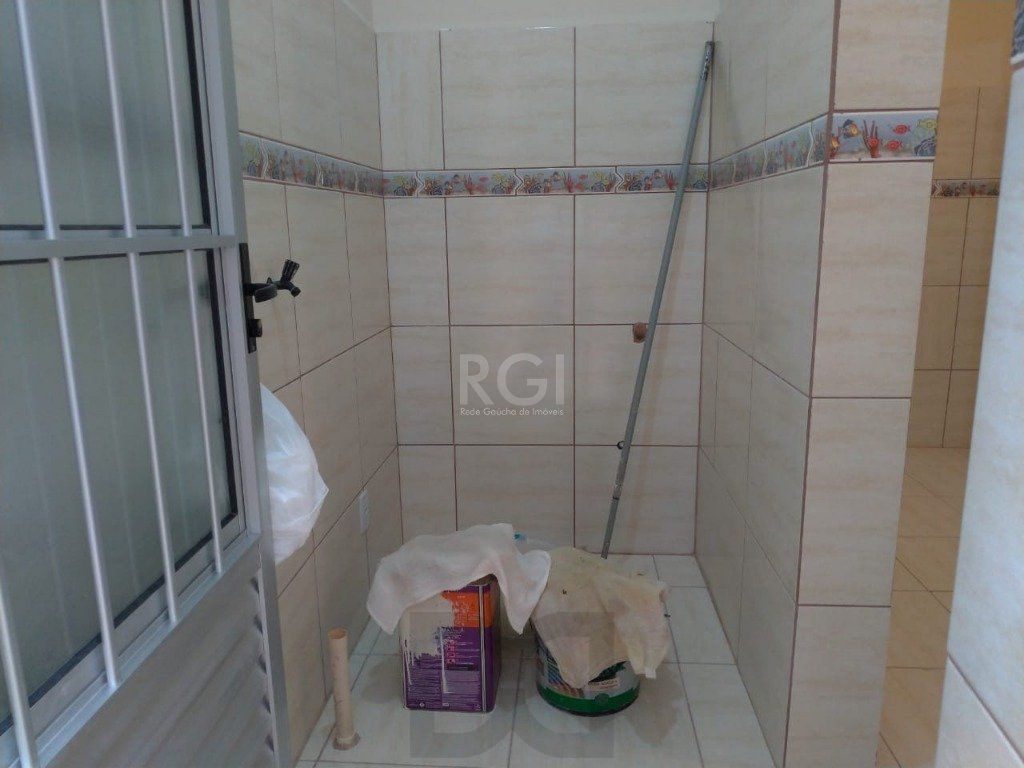 Apartamento de 4 dormitórios, sendo 2 suites, no bairro Petrópolis DESOCUPADO — foto 16