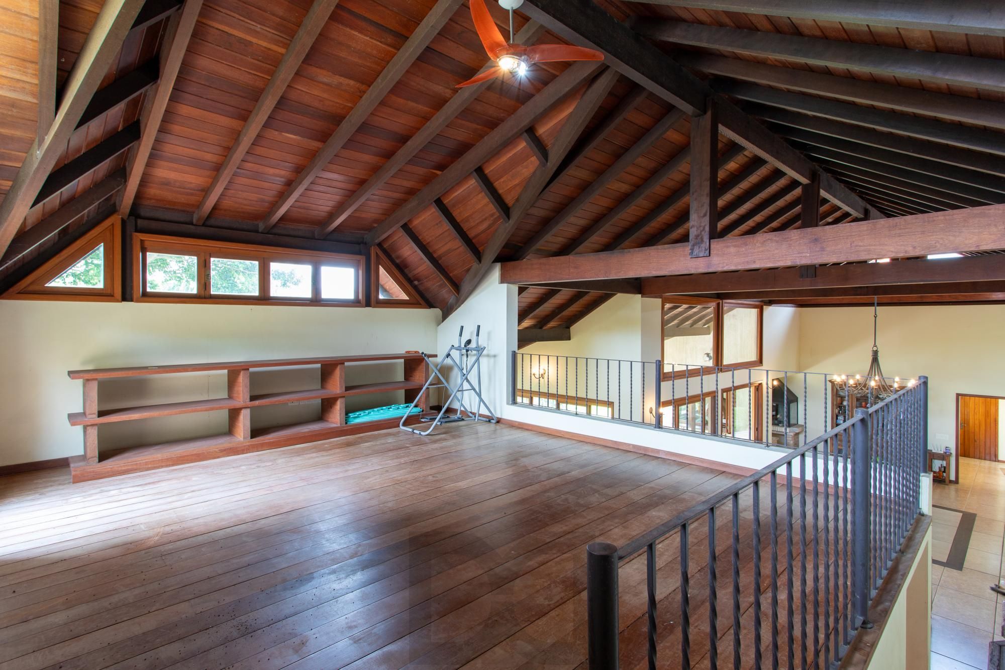 Casa em condominio com patio e 4 suítes na Vila Nova. — foto 12