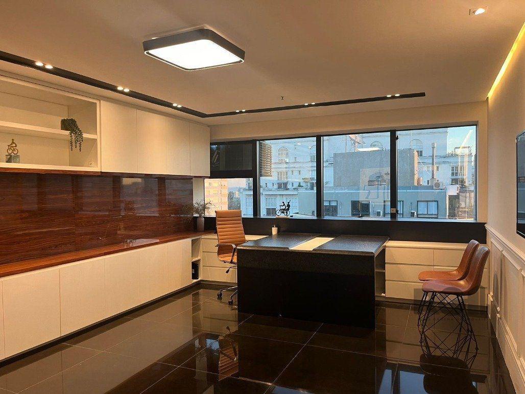 Prestígio e Conforto: Sala Comercial c/ Vaga no Moinhos de Vento — foto 1