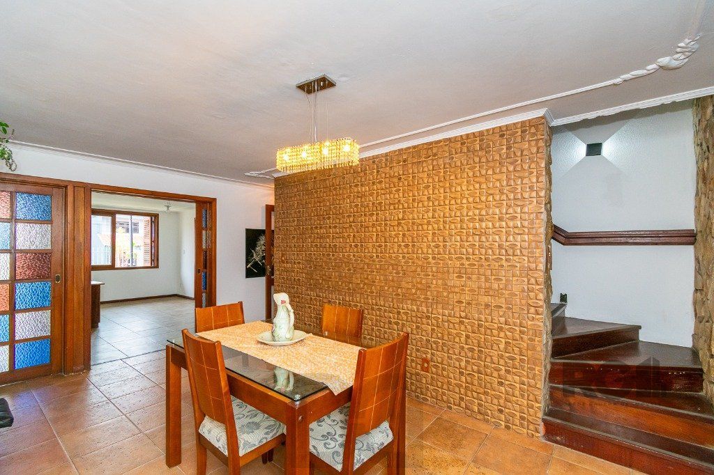 Casa no Jardim Itu com 6 dormitórios e 2 vagas e piscina — foto 14