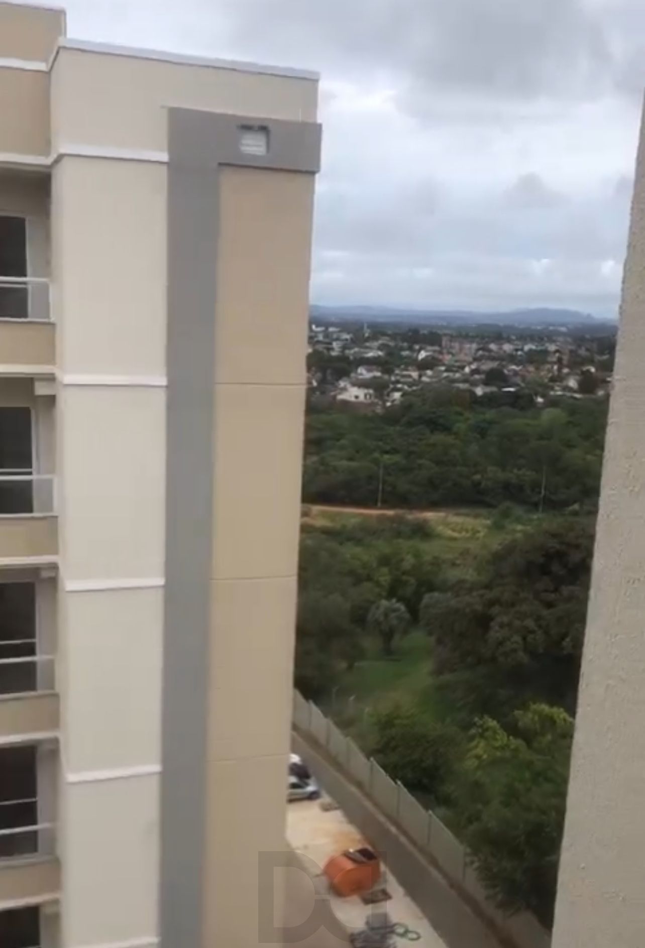 Apartamento com Sacada Linda Vista com 1 vaga de garagem Santa Fé Porto Alegre — foto 6