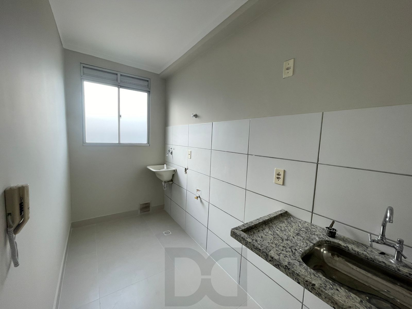 Apartamento Térreo 2 dormitórios 1 vaga condomínio com piscina Bairro Sarandi — foto 9