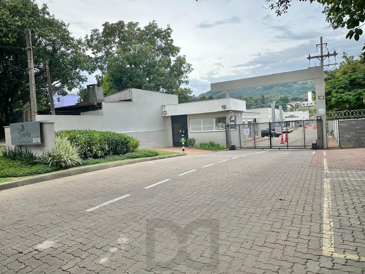 Excelente casa a venda em condomínio fechado no bairro Vila Nova. — foto 23
