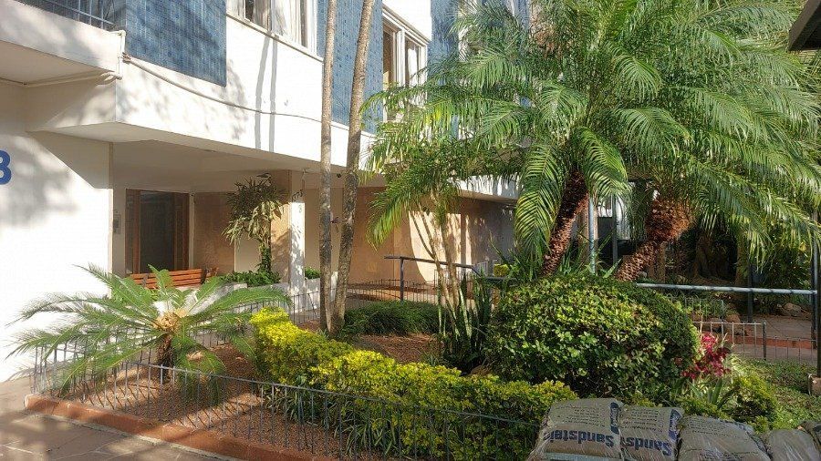 Apartamento a venda de 2 dormitórios na Rua Santa Cecilia Porto Alegre — foto 1