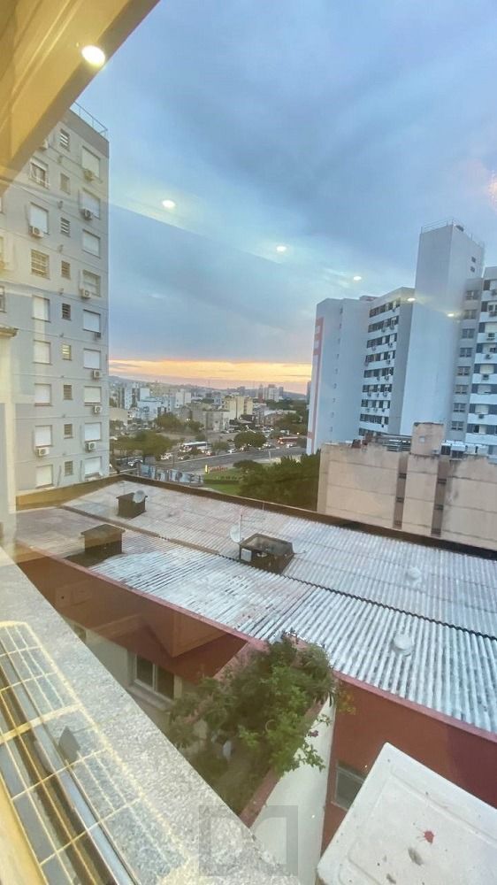 VENDA de apartamento 1dormitório com 1 vaga, mobiliado, localizado na Rua Jose do Patrocínio, Cidade Baixa, Porto Alegre. — foto 17