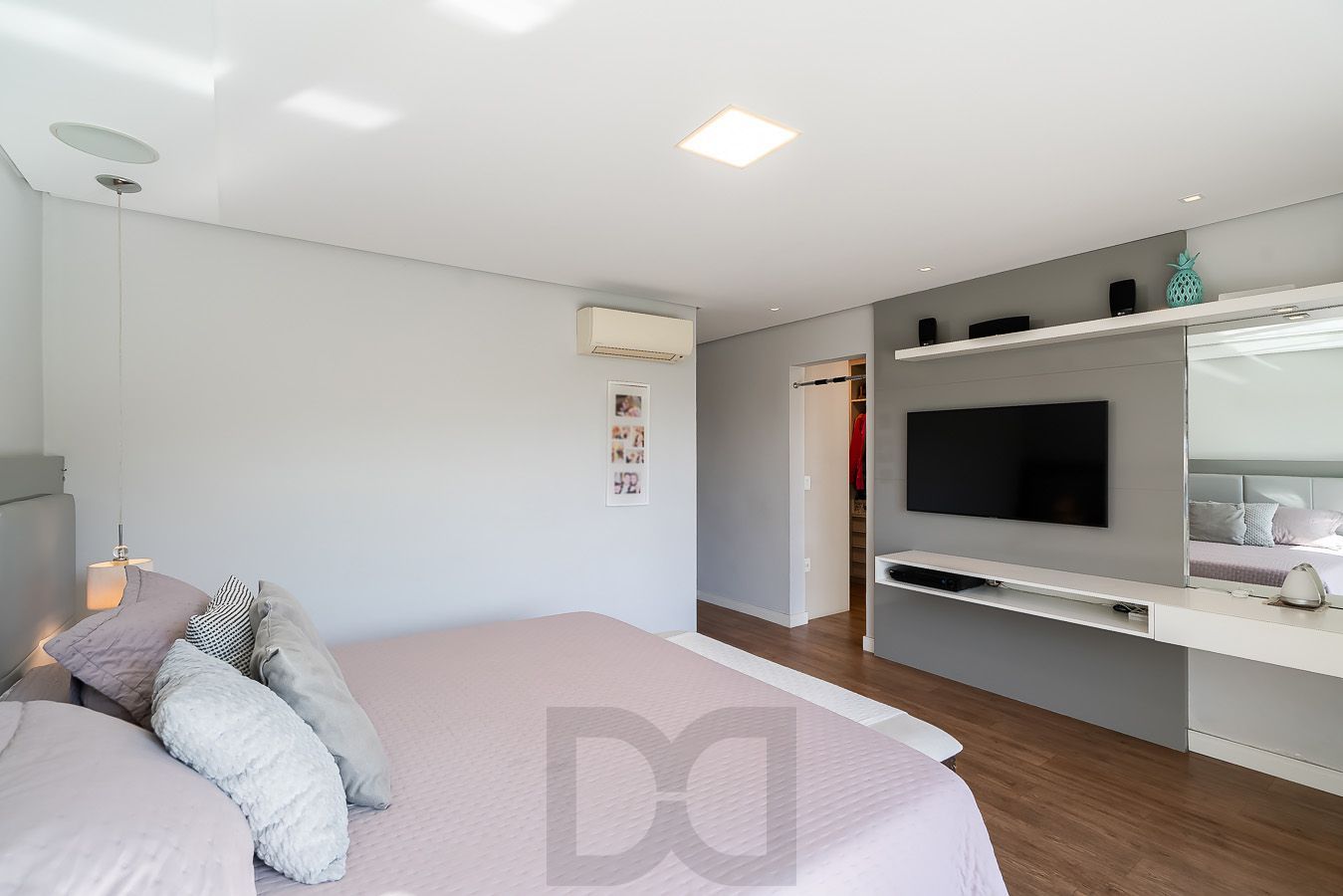 Casa em Condomínio com 4 quartos e 275m² à venda em Sarandi, Porto Alegre. — foto 50