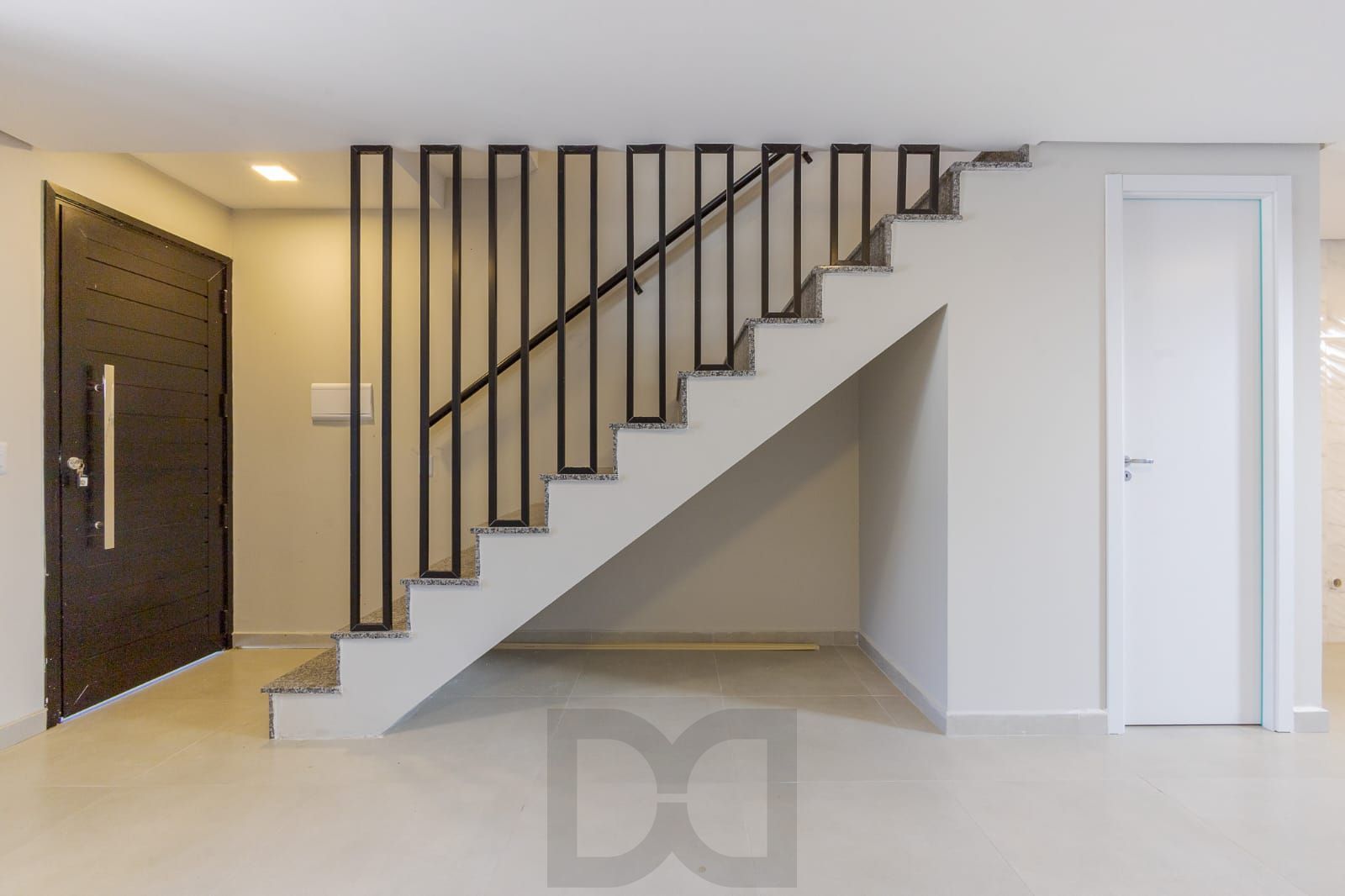Casa Condominio para Venda - 94.47m², 3 dormitórios, sendo 1 suites, 1 vaga - Medianeira — foto 2
