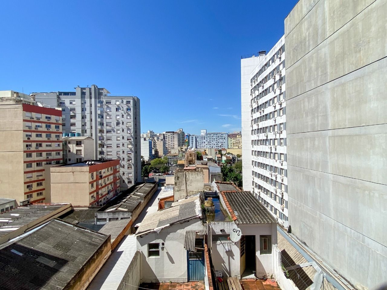 Apartamento semimobiliado com vista, no Centro Histórico — foto 5