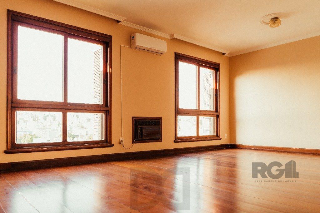 Vende-se cobertura 3 quartos com suíte e 2 vagas - 333m² - Mont Serrat — foto 15