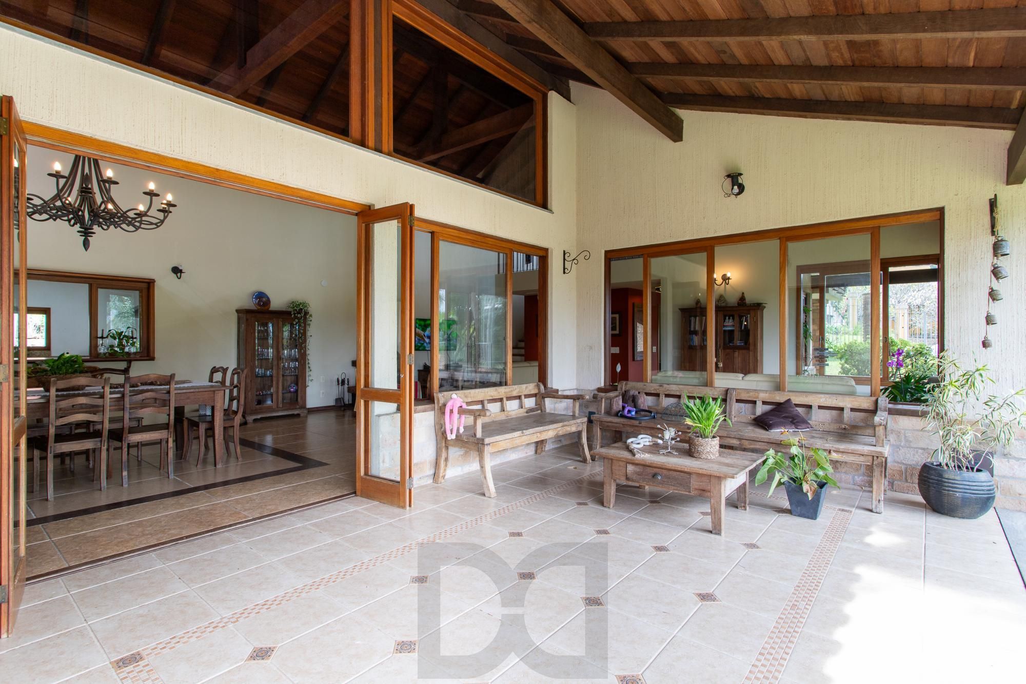 Casa em condominio com patio e 4 suítes na Vila Nova. — foto 28