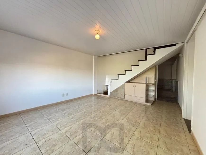 Casa para venda no bairro Medianeira | 3 dormitórios | Pátio amplo | Espaço gourmet | 298m² | Porto Alegre — foto 13