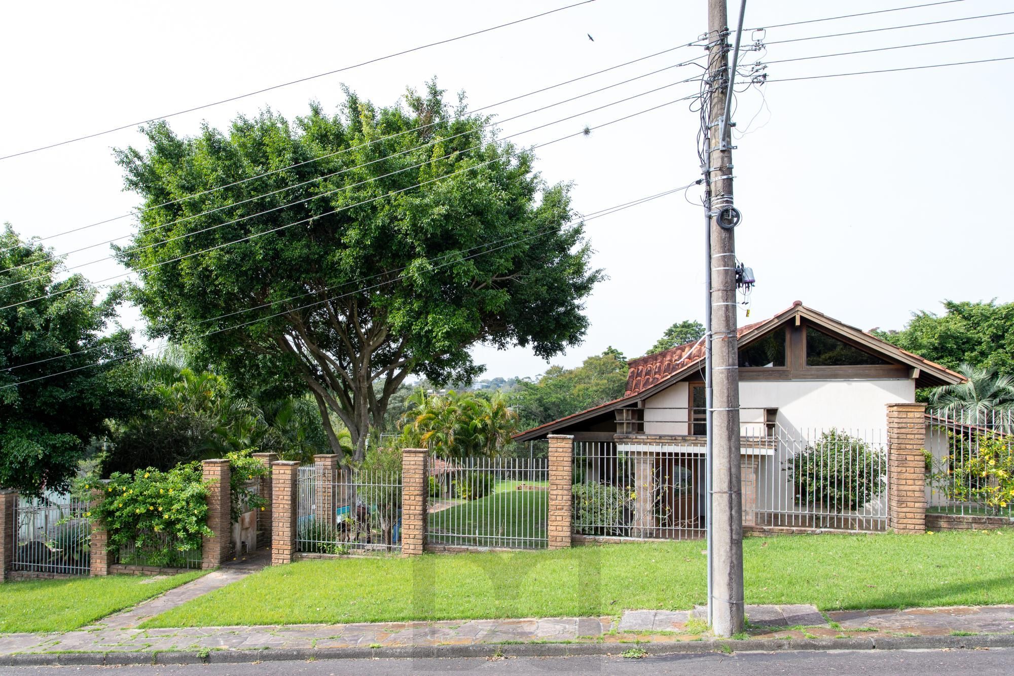 Casa em condominio com patio e 4 suítes na Vila Nova. — foto 33