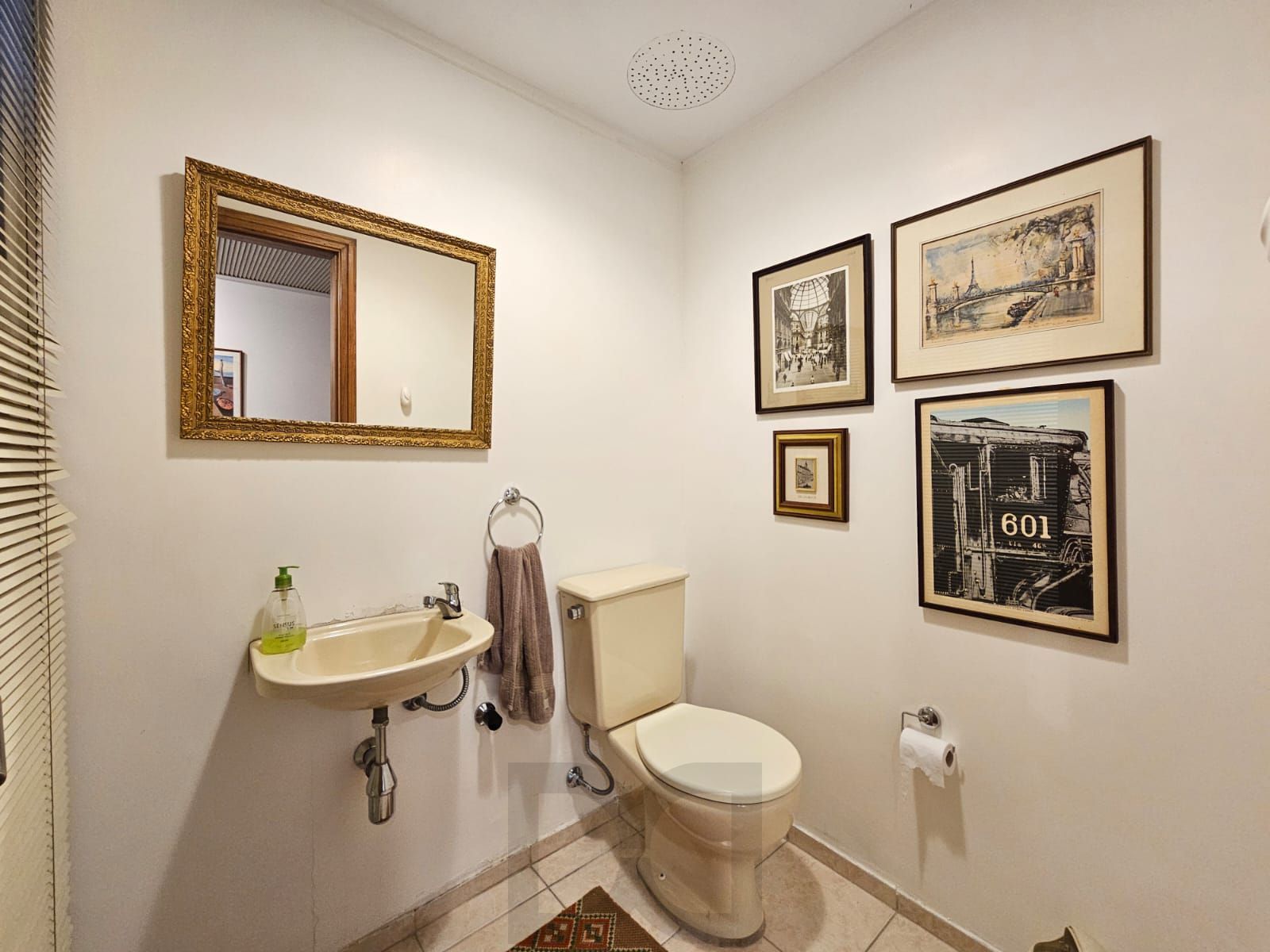*Sala Comercial no Bairro Moinhos de Vento, Porto Alegre - RS** — foto 5