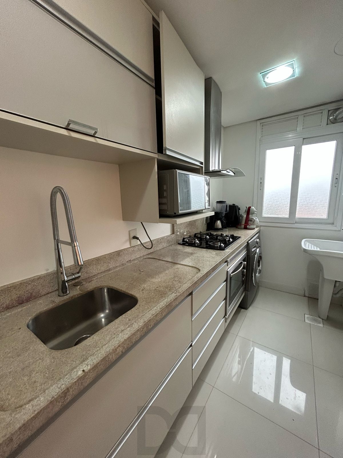 Lindo apartamento semi mobiliado, infra completa e a apenas 4 min do Iguatemi — foto 8