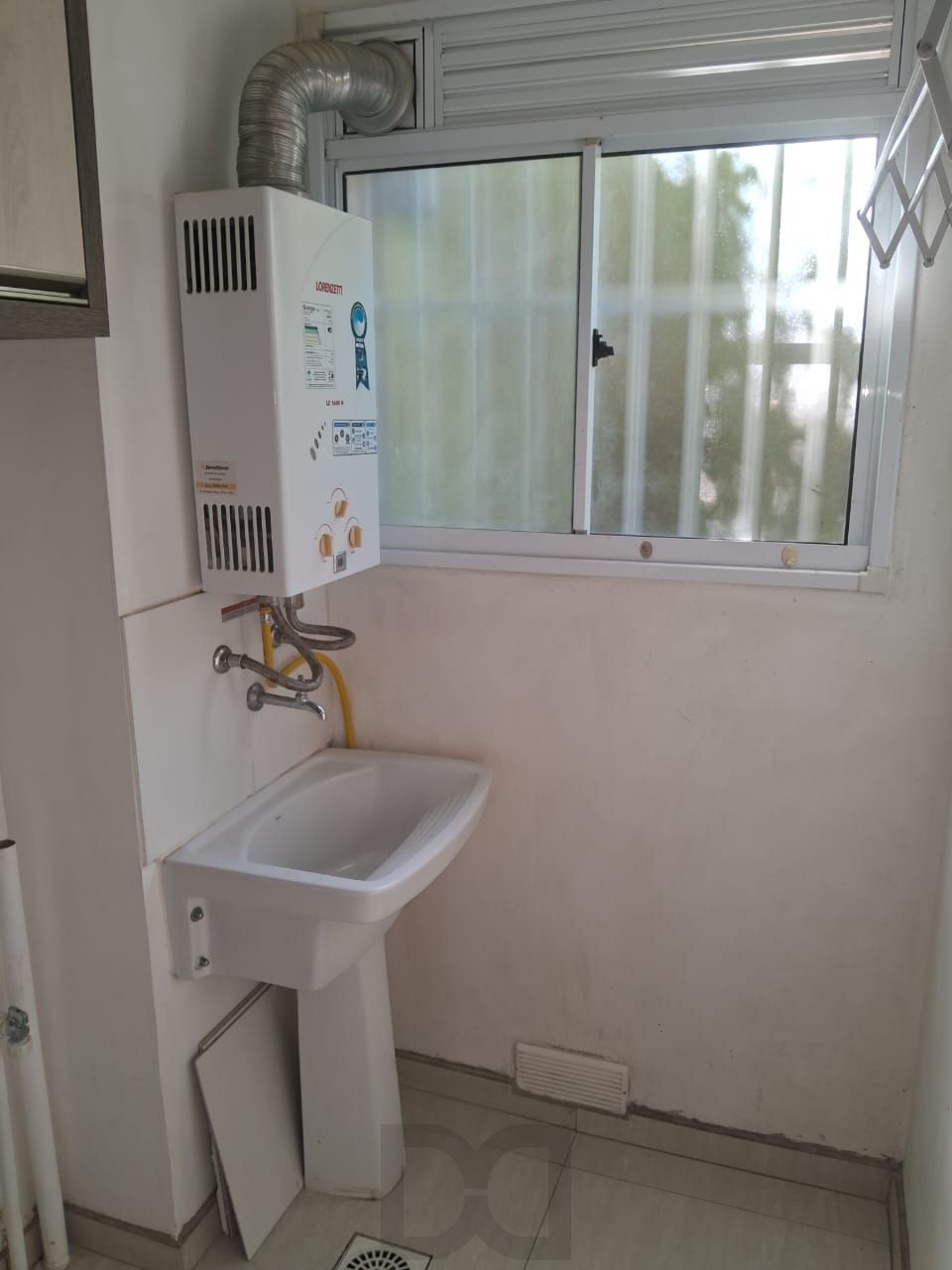Apartamento de 2 dormitórios, semi mobiliado, com excelente infraestrutura! — foto 5